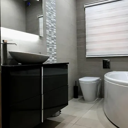 Marsascala 3 Bedrooms Very Close To Beach Apartament *